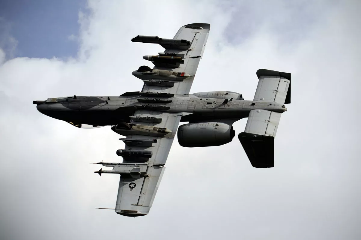 Штурмовик A-10 