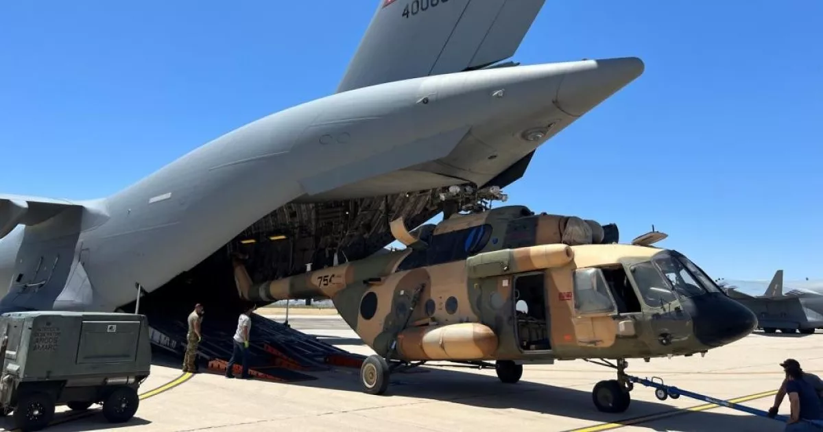 США передали Украине вертолеты Ми-17 США передали Украине вертолеты Ми-17