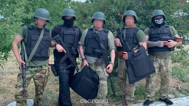 Бойцы покровской терробороны получили новую амуницию